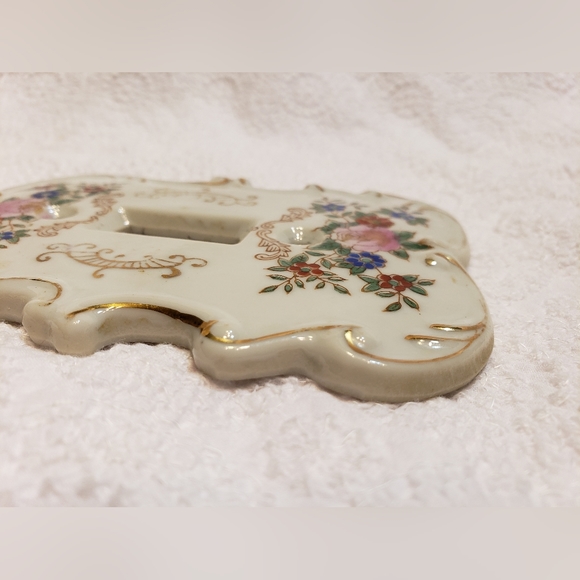 Vintage Switch Plate Cover, Made in Japan Porcelain Shabby Chic Wall Decor - Picture 6 of 9